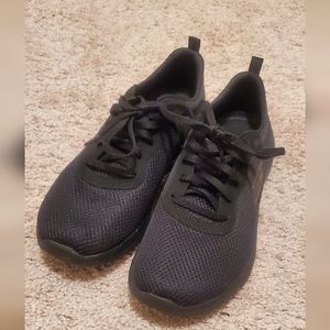 Sketchers Wide Fit Memory Foam Sneaker